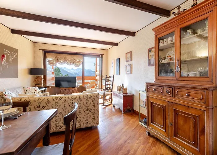 Hostdomus - Skyline Apartment *