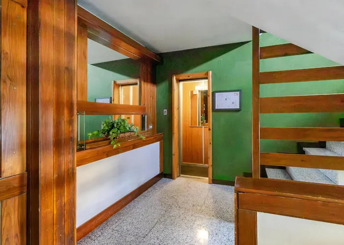 Apartment Hostdomus - Skyline *